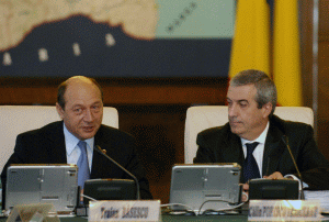 Creşterea salariilor: Cum le-a torpilat Băsescu bugetele primarilor PD-L Creşterea salariilor: Cum le-a torpilat Băsescu bugetele primarilor PD-L